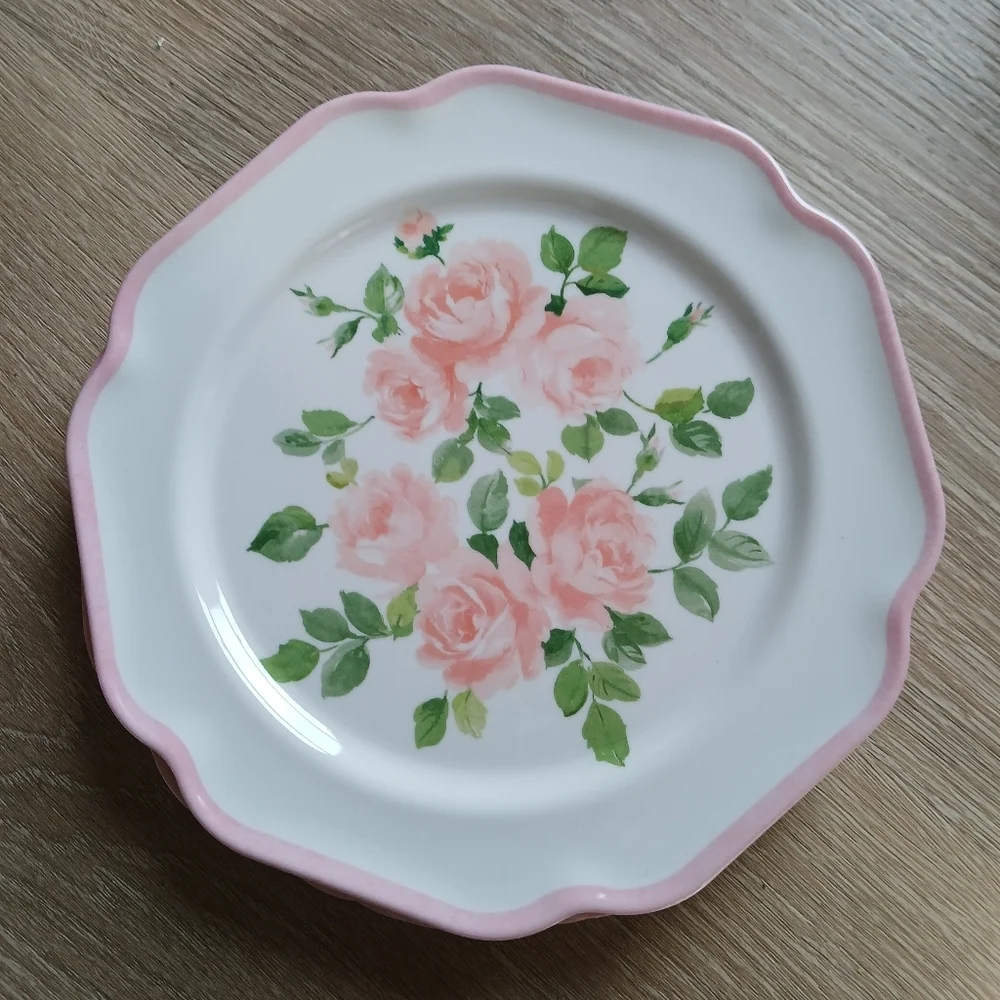 Set of 2 Laura Ashley Soft Pink Rose Melamine Salad Plate Scalloped Rim 9